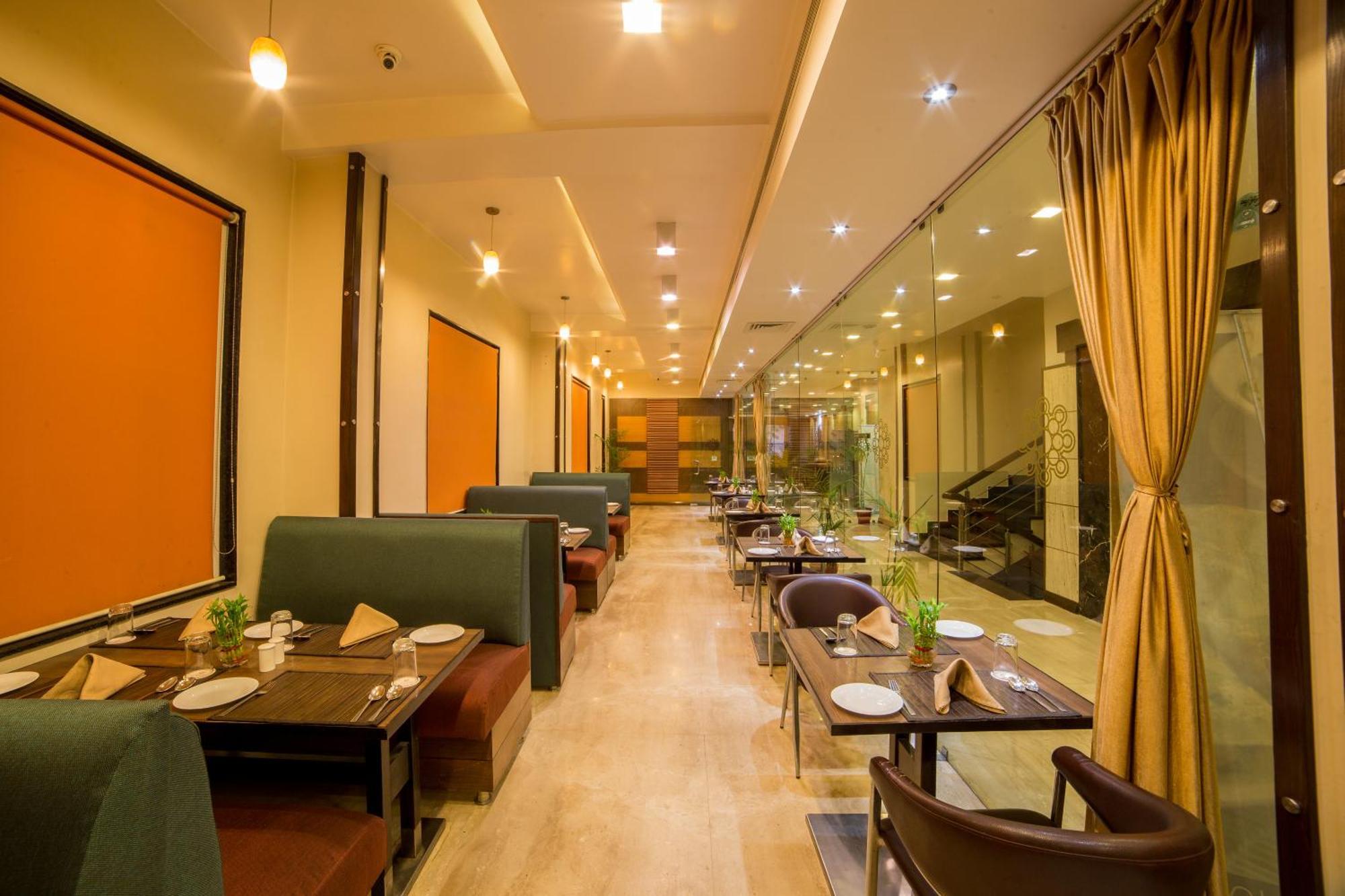 Amantra Comfort Hotel Udajpur Exteriér fotografie